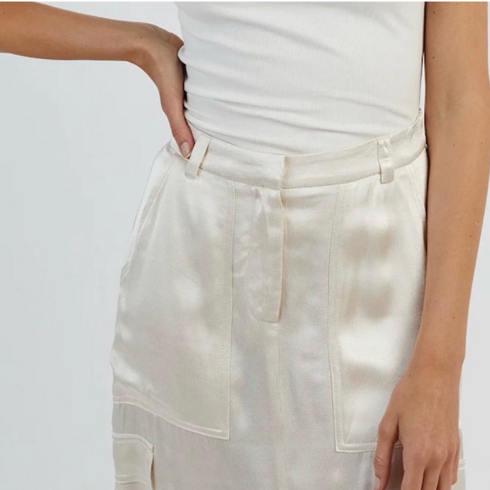 Dissh Matilda Pearl Satin Midi Skirt Size 2 - Picture 3 of 7